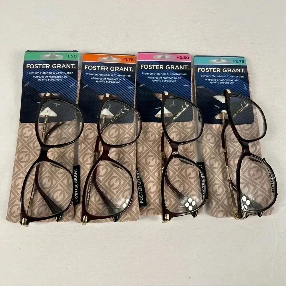 NEW  Foster Grant reading glasses